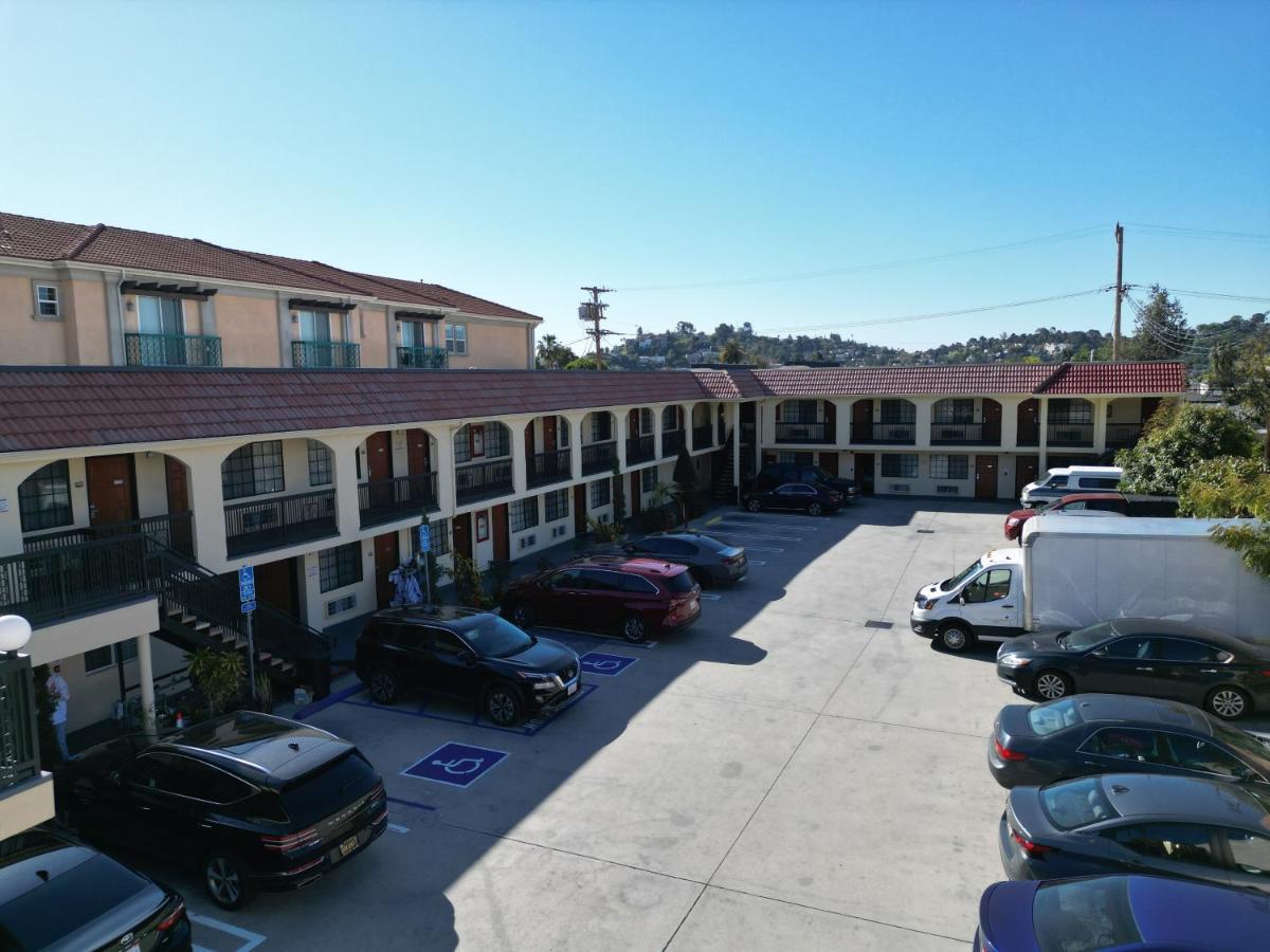 Chariot Inn Glendale - Pasadena Exterior photo