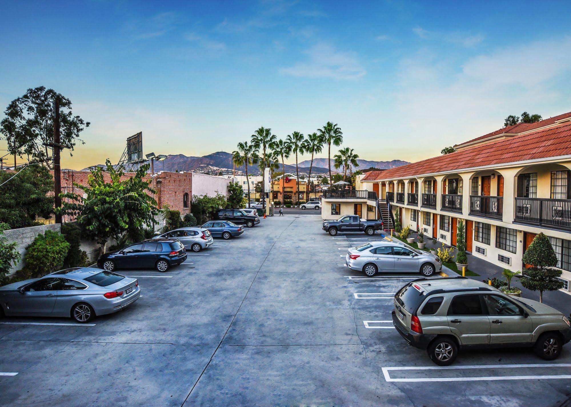 Chariot Inn Glendale - Pasadena Exterior photo